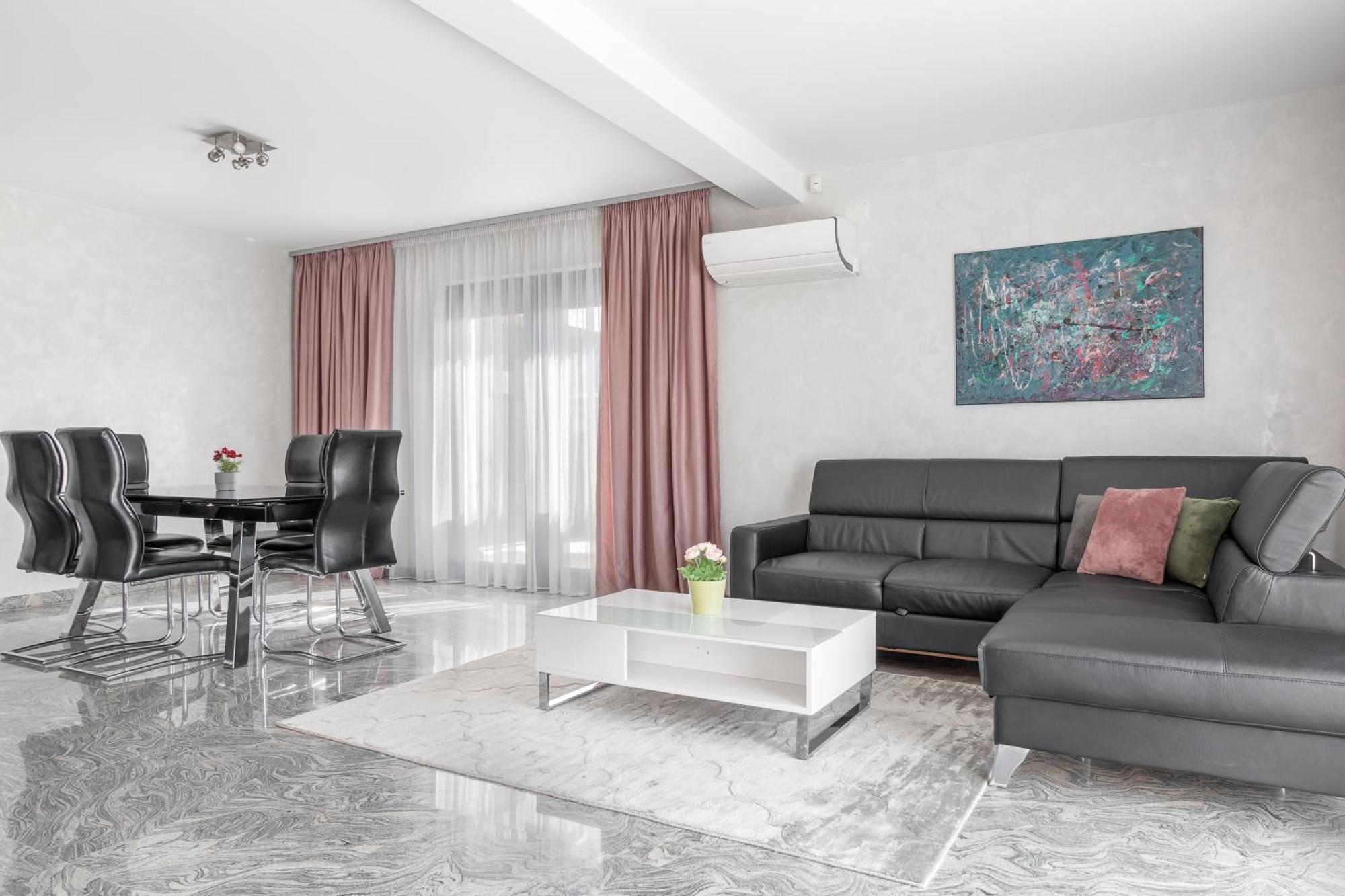 דירות Ciheiu Casa Fischer מראה חיצוני תמונה